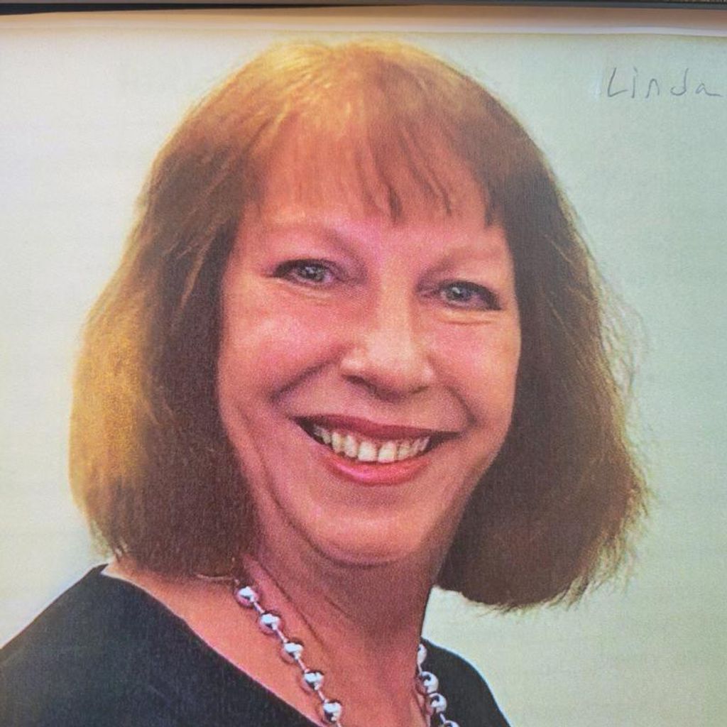 Linda Z Schram Profile Photo