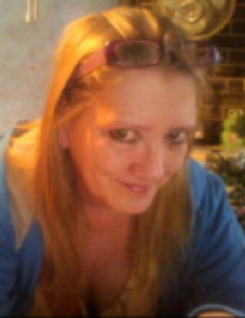 Donna Lee Martinez