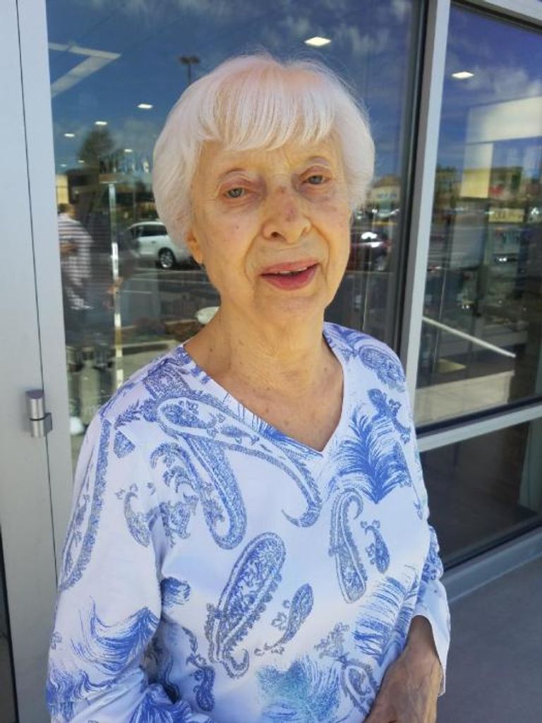 Shirley Holtman Profile Photo