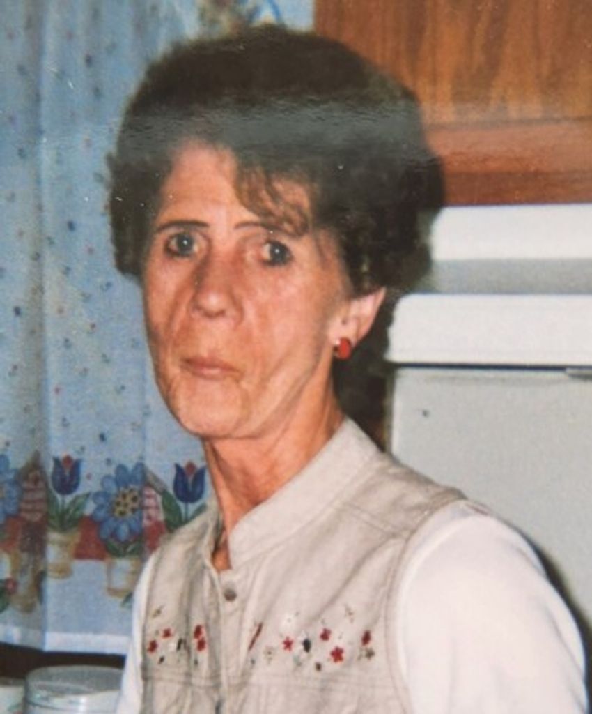 Mary Elizabeth Lawson Profile Photo