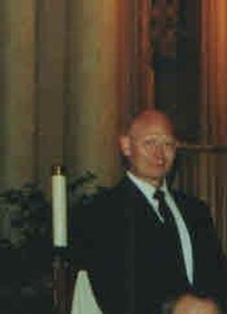 Robert J Moyer Profile Photo