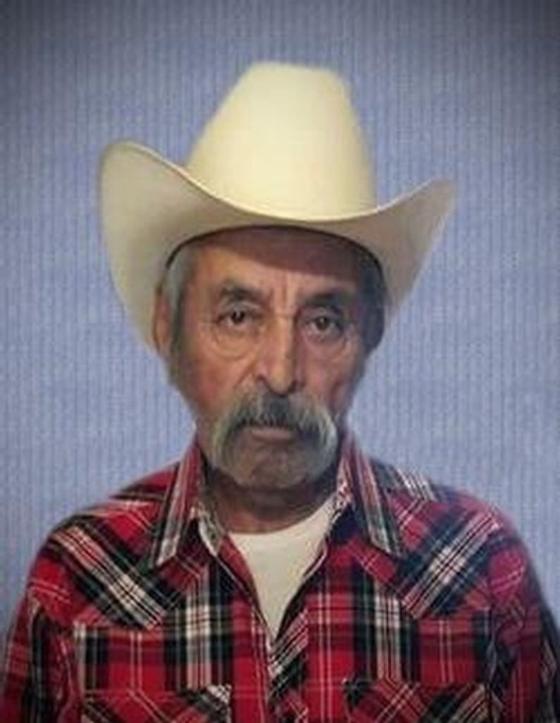 Manuel Vigueria-Garcia Profile Photo