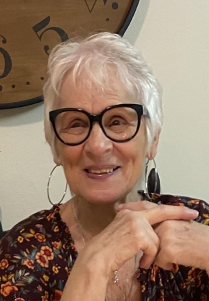 Jacqueline  M Raider