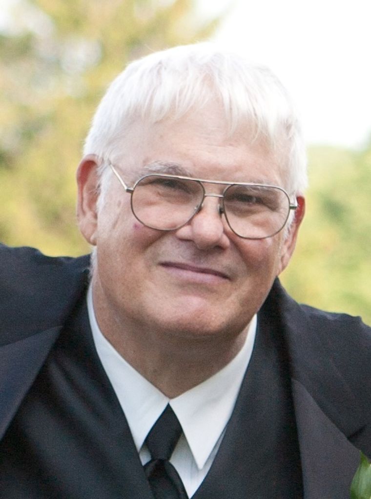 Phillip Lee Morris Profile Photo