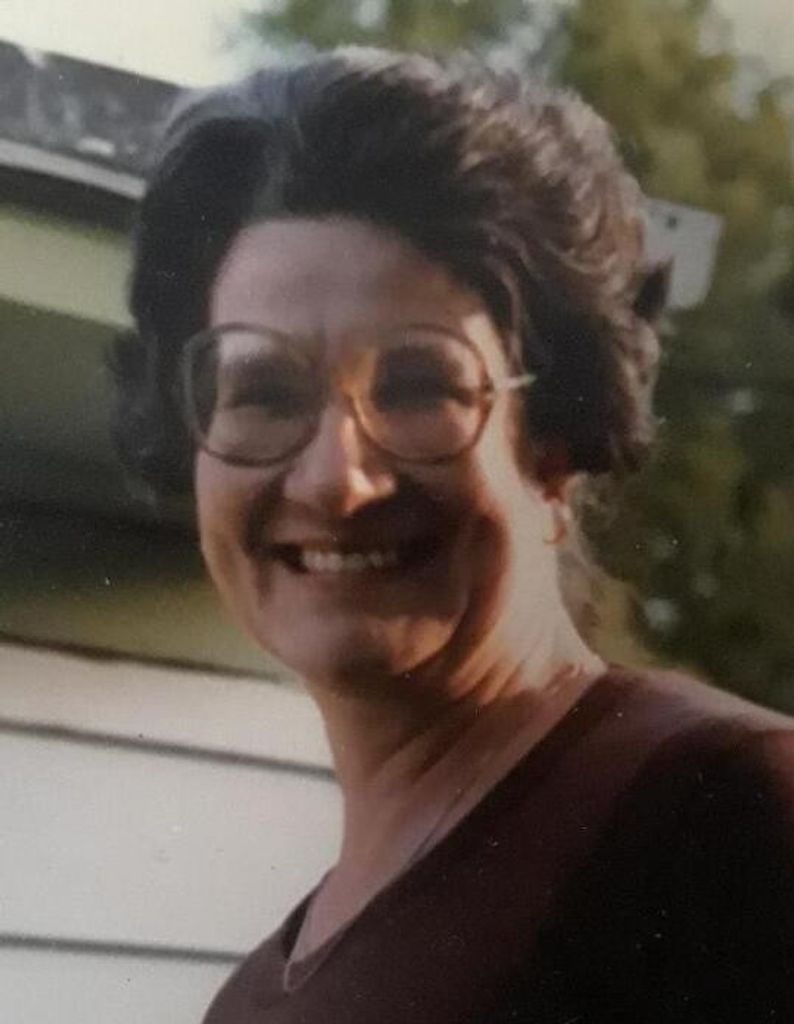 Linda (Mcnett)  Yarnell