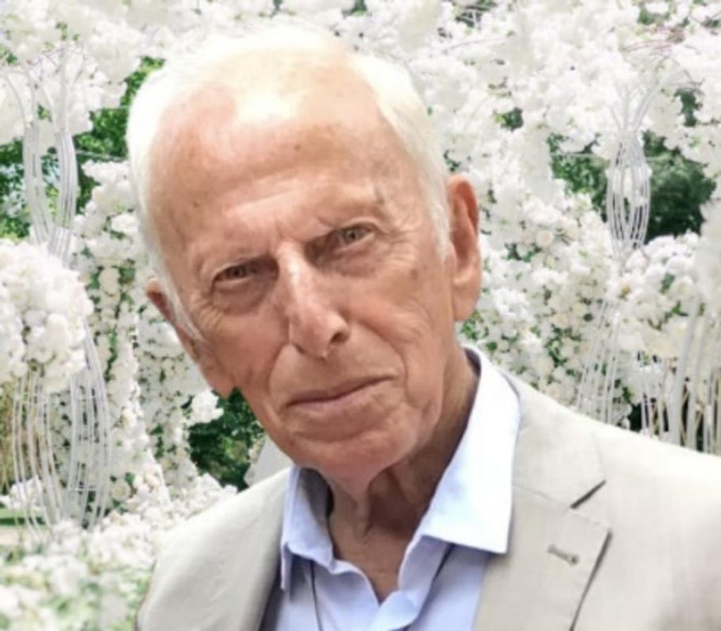 Peter Mordas Profile Photo