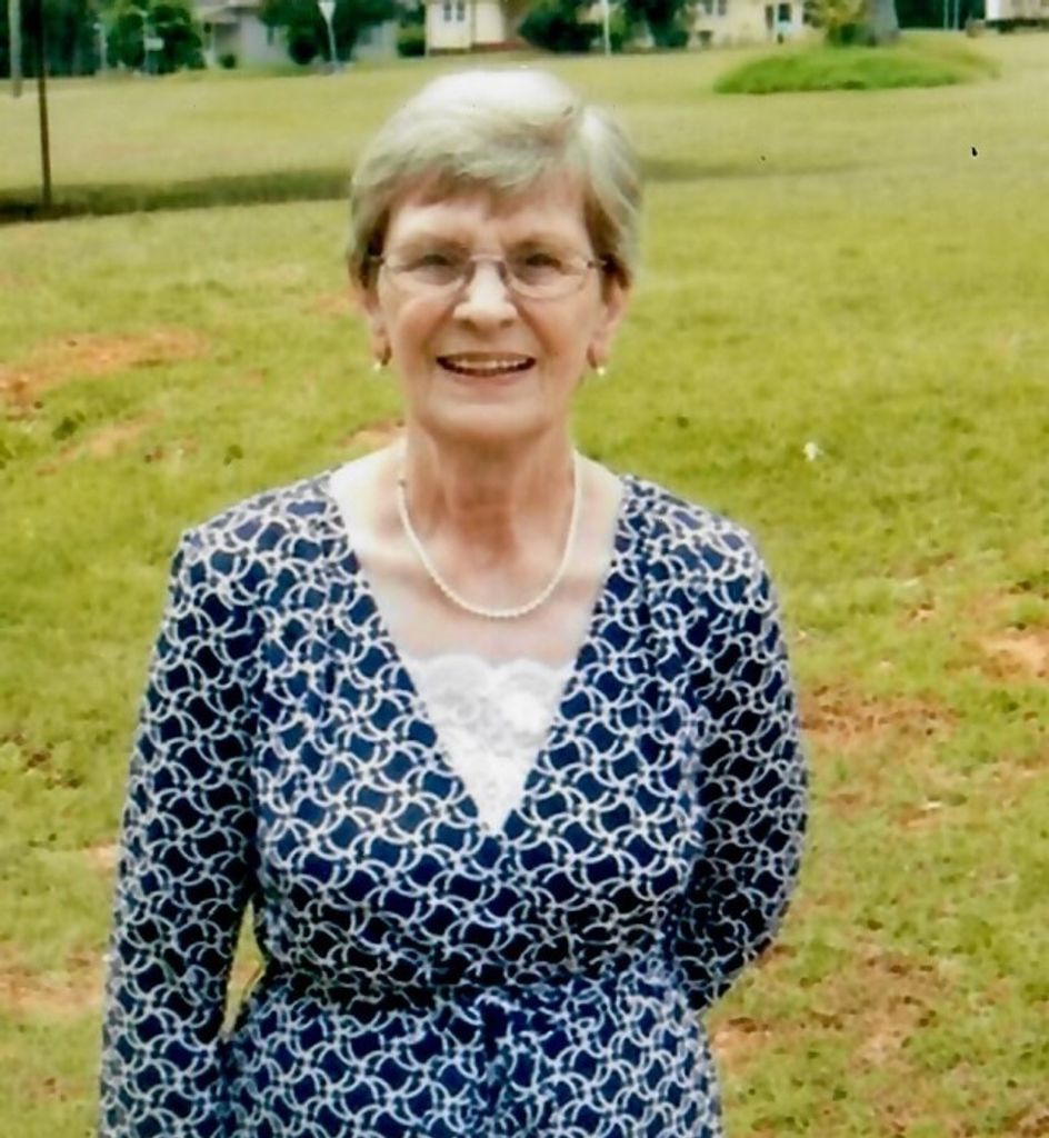 Sandy (Zweckerl)  Revis Profile Photo