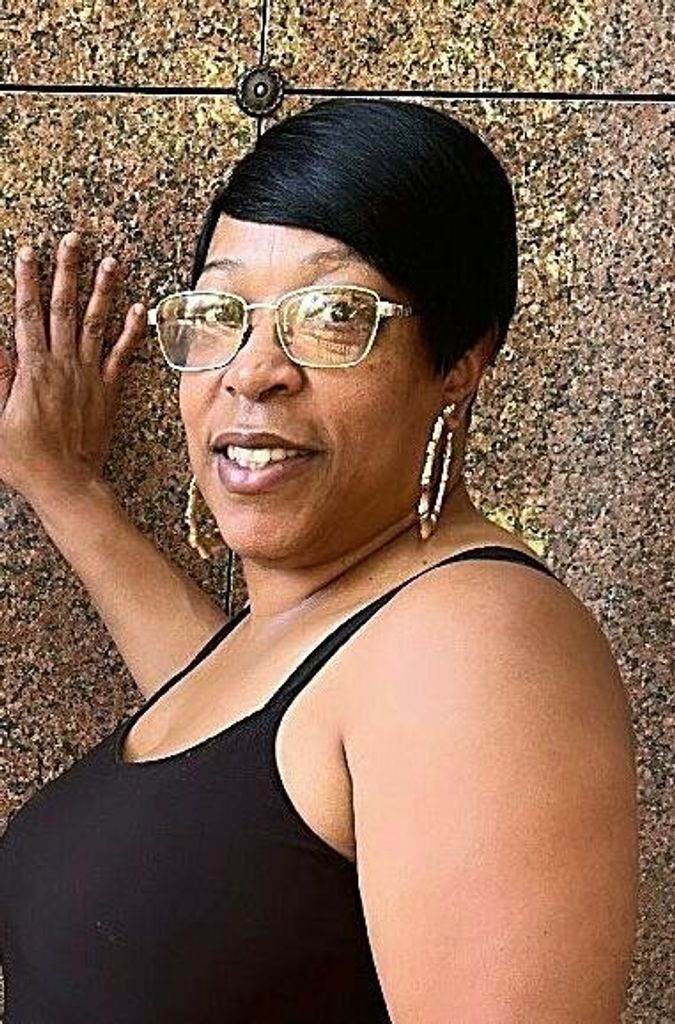 Shelley Walker Profile Photo