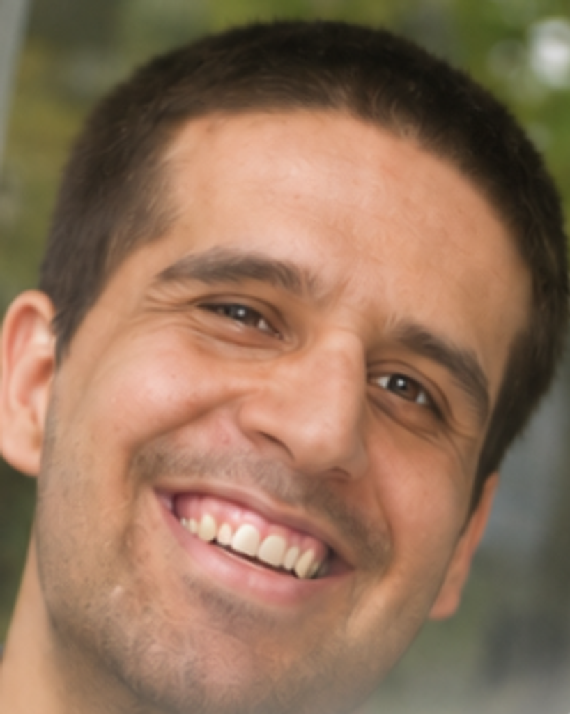 Isidro Serrano Profile Photo