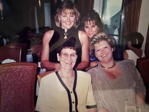 Denise Rene (Pittman)  Tibbit photo gallery thumbnail 39 of 55