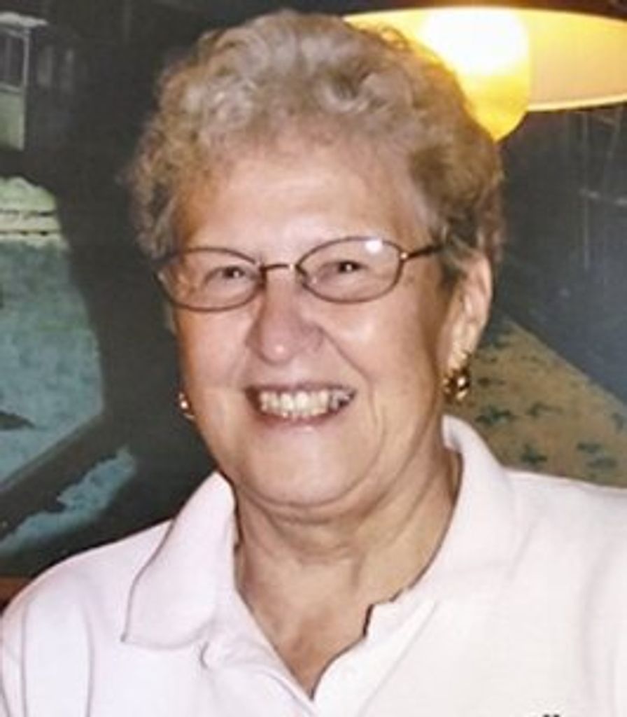 Estelle Clement