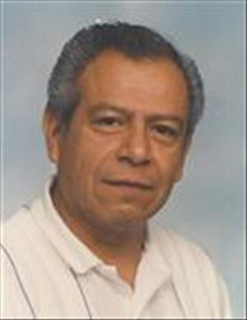 Raymond Hernandez