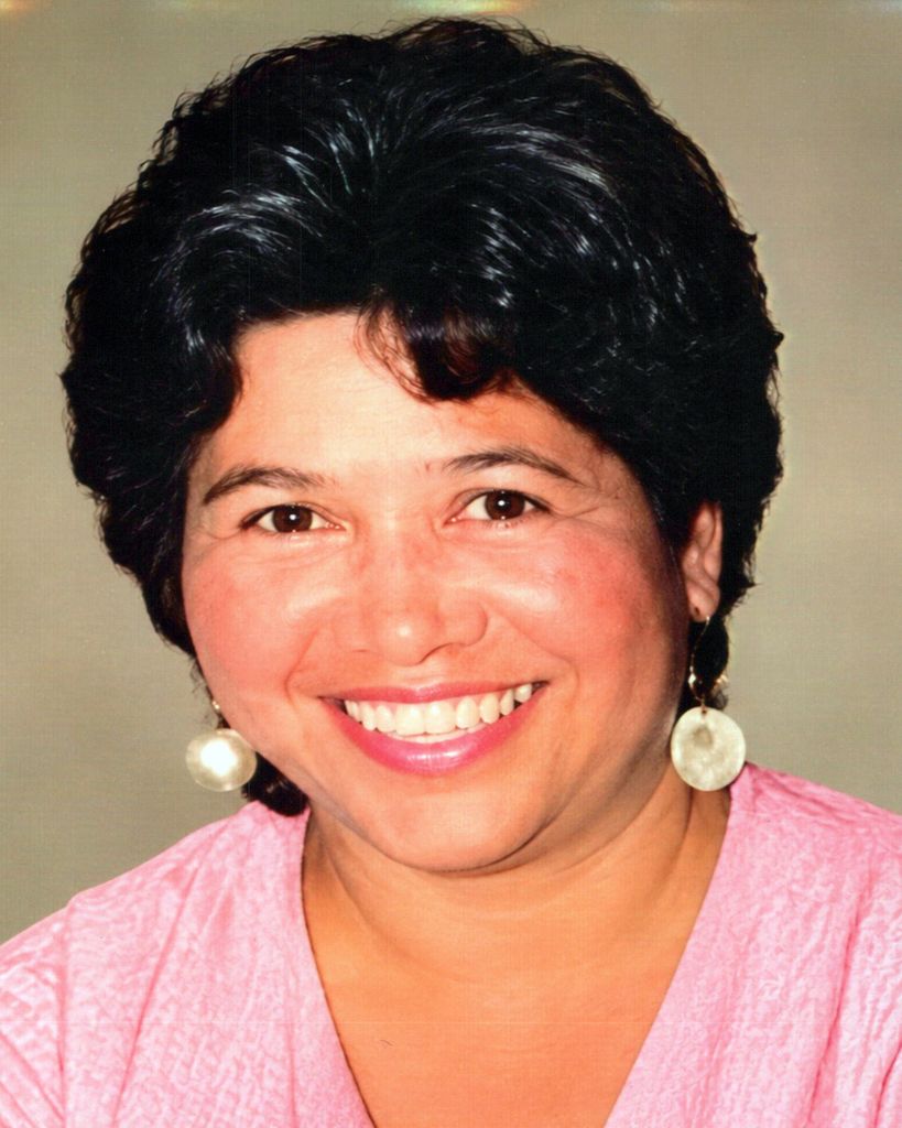 Caroline Sanchez