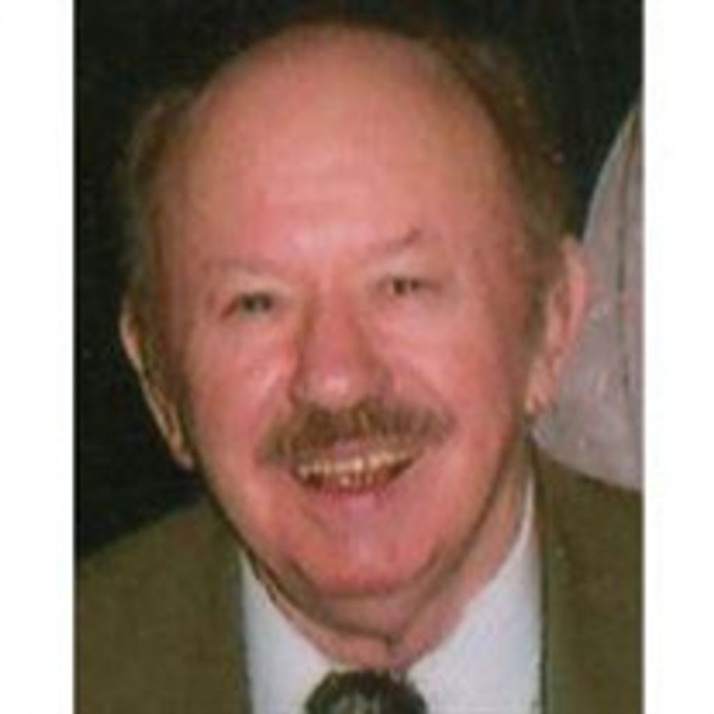 Robert E. Willis