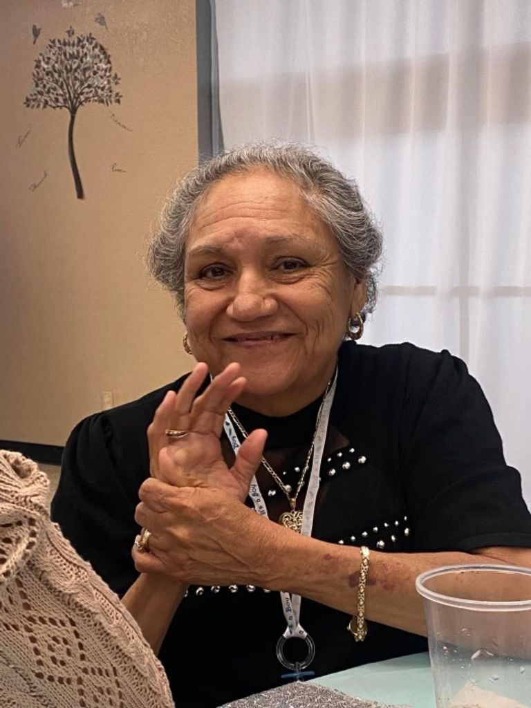 Candelaria Martinez Profile Photo