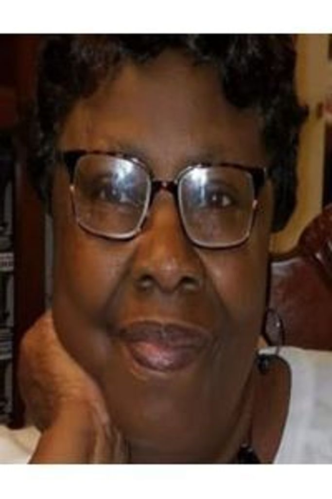 Rella Mae Davis Profile Photo