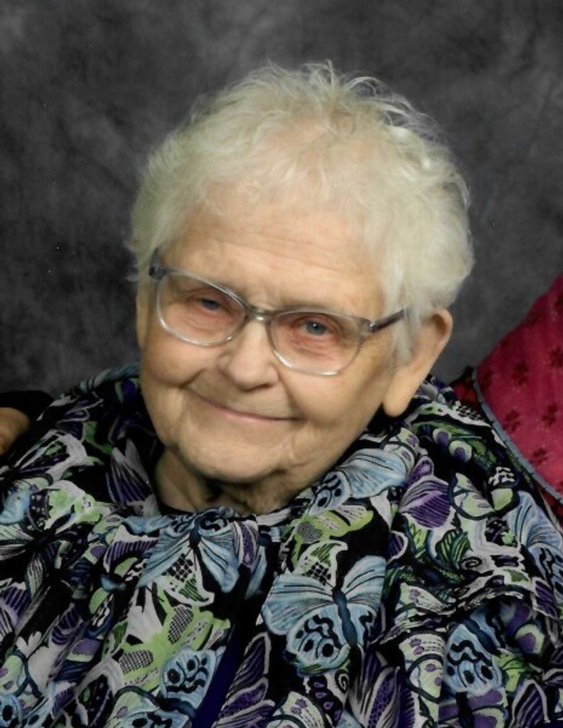 Ellen "Sybil" (Thomas)  Schutzius Profile Photo