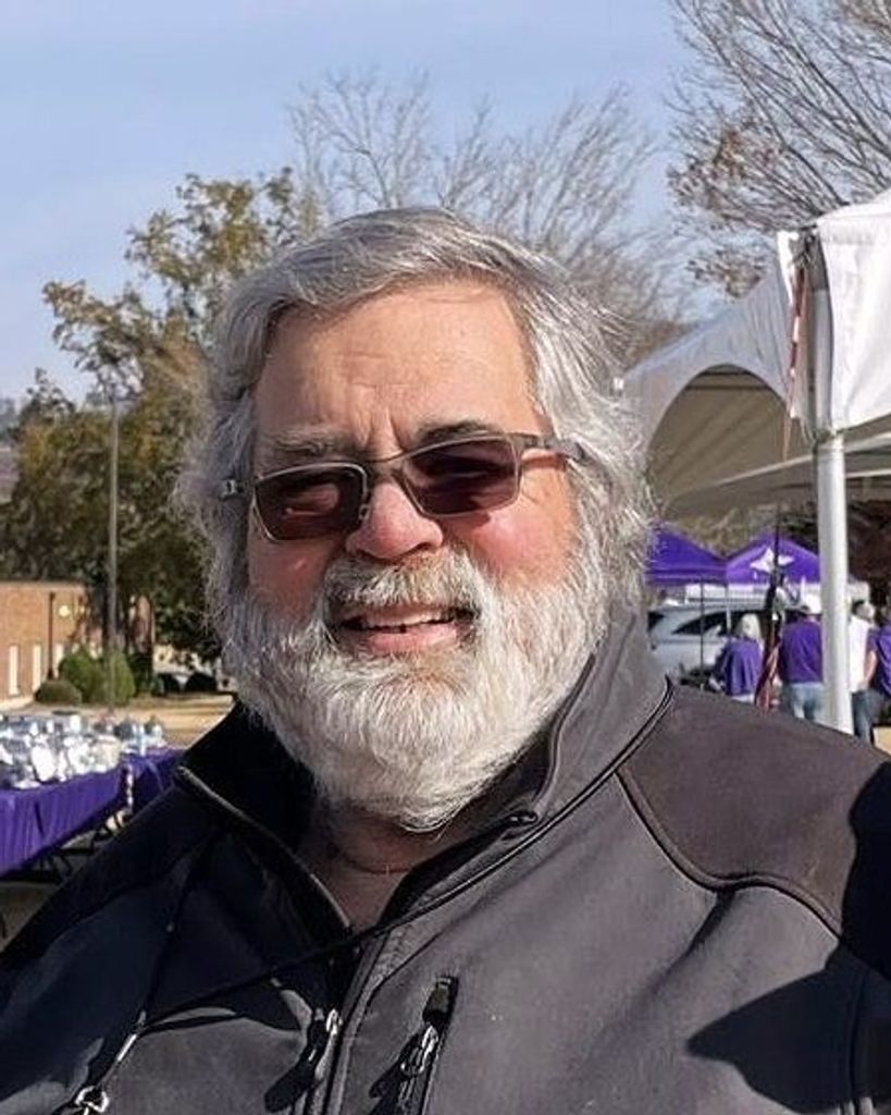 Monte Dutton Profile Photo