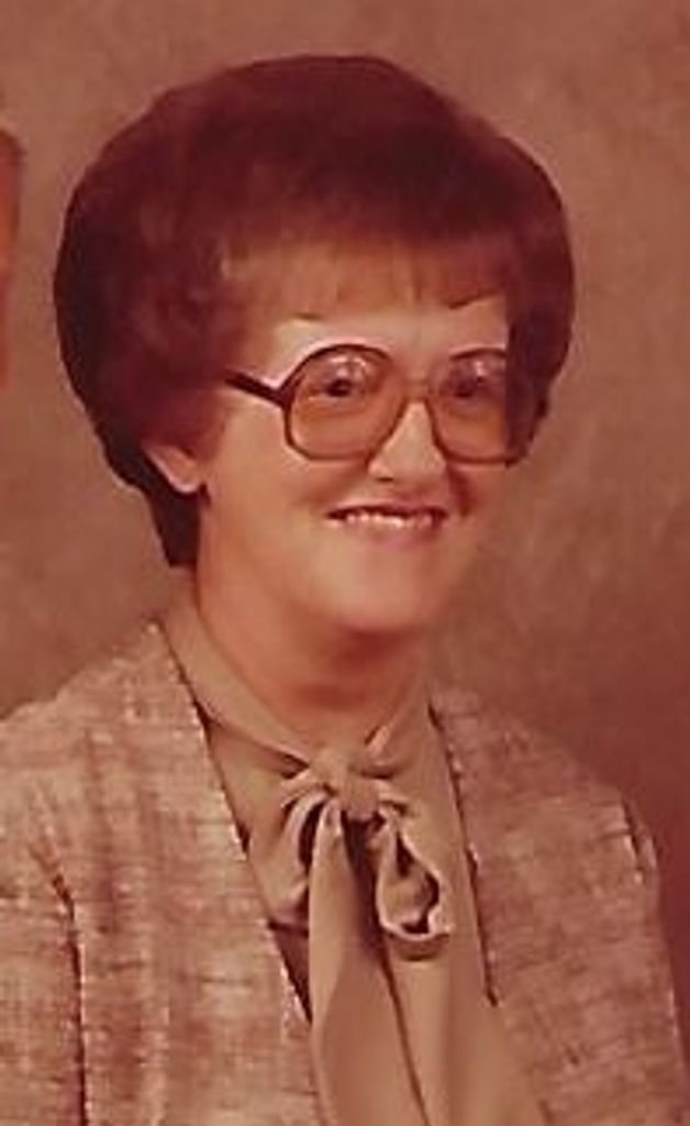 Geraldine Almeda (Hughes)  Smith