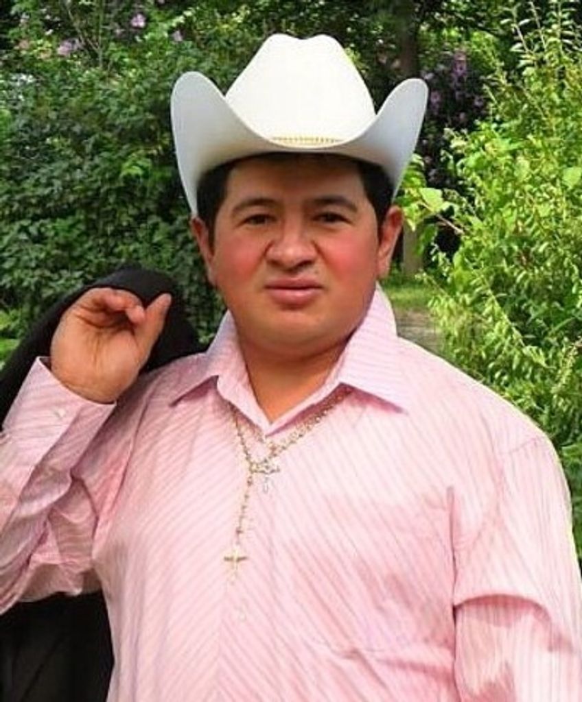 Adan Alcaraz Profile Photo