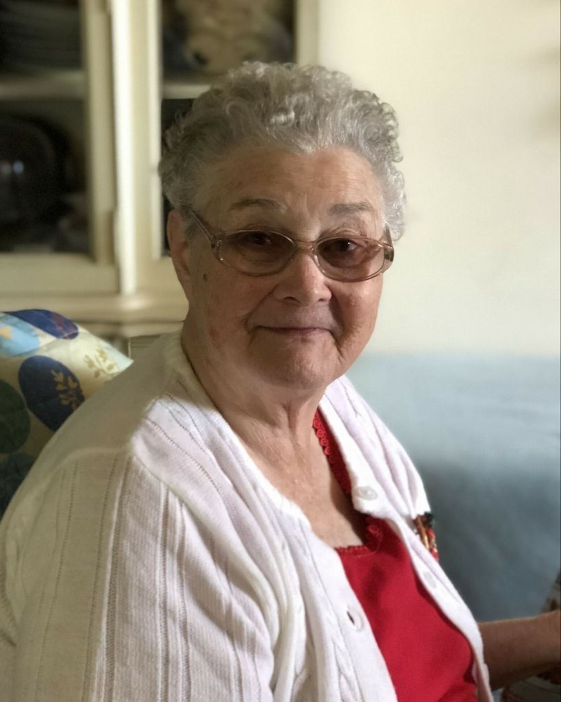 Carolyn W. L'Heureux