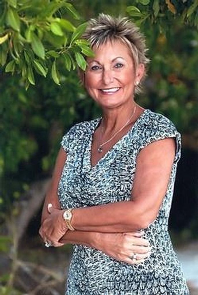 Donna Louise Snyder