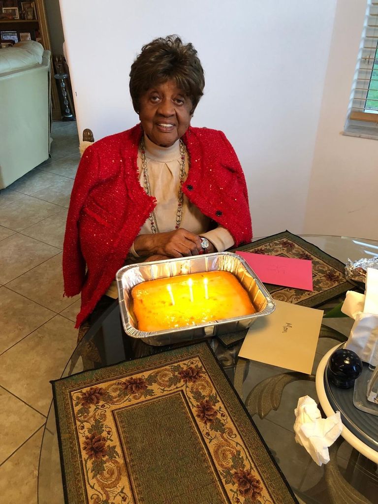 Bobbie Lee Lamb Profile Photo