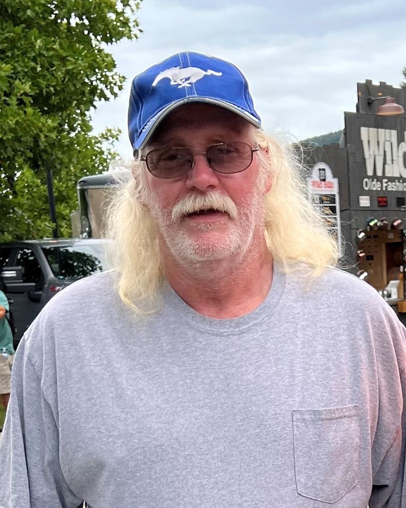 Robert Mark Donnelly Profile Photo