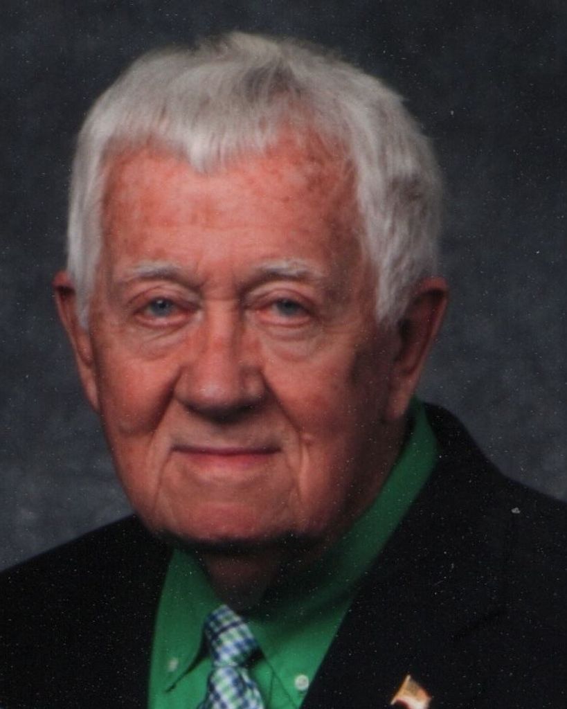 Querrendar "Mike" Lawrence Carmichael