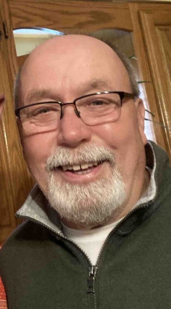 Robert G. "Bob" Jones Profile Photo