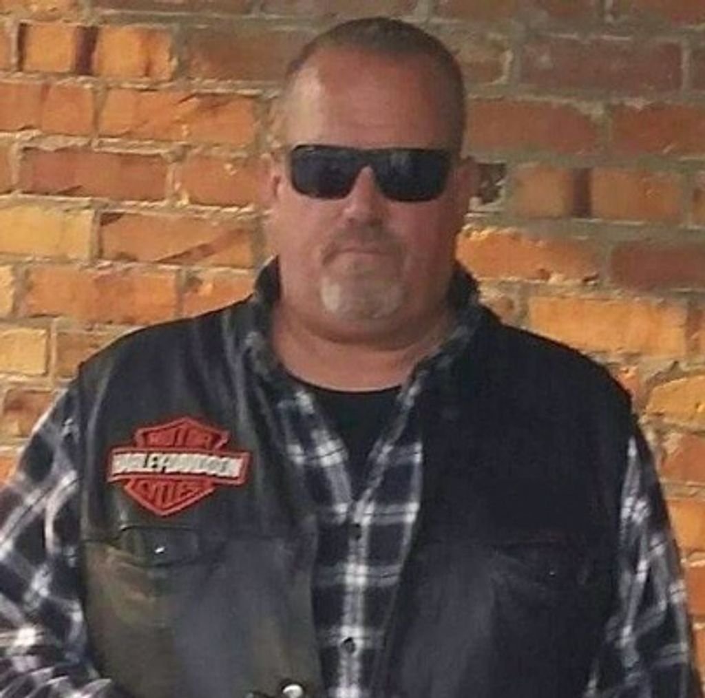 Aaron Dean Grimsley Profile Photo