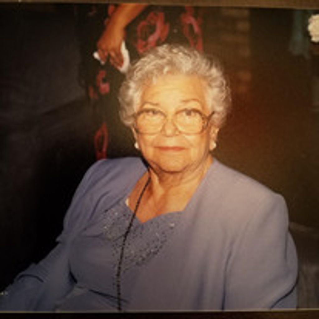 Carmela Ditata