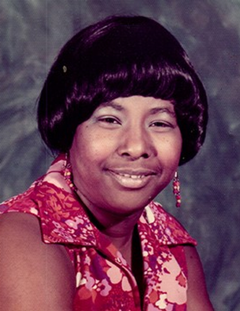 Dolly  Jean Lee