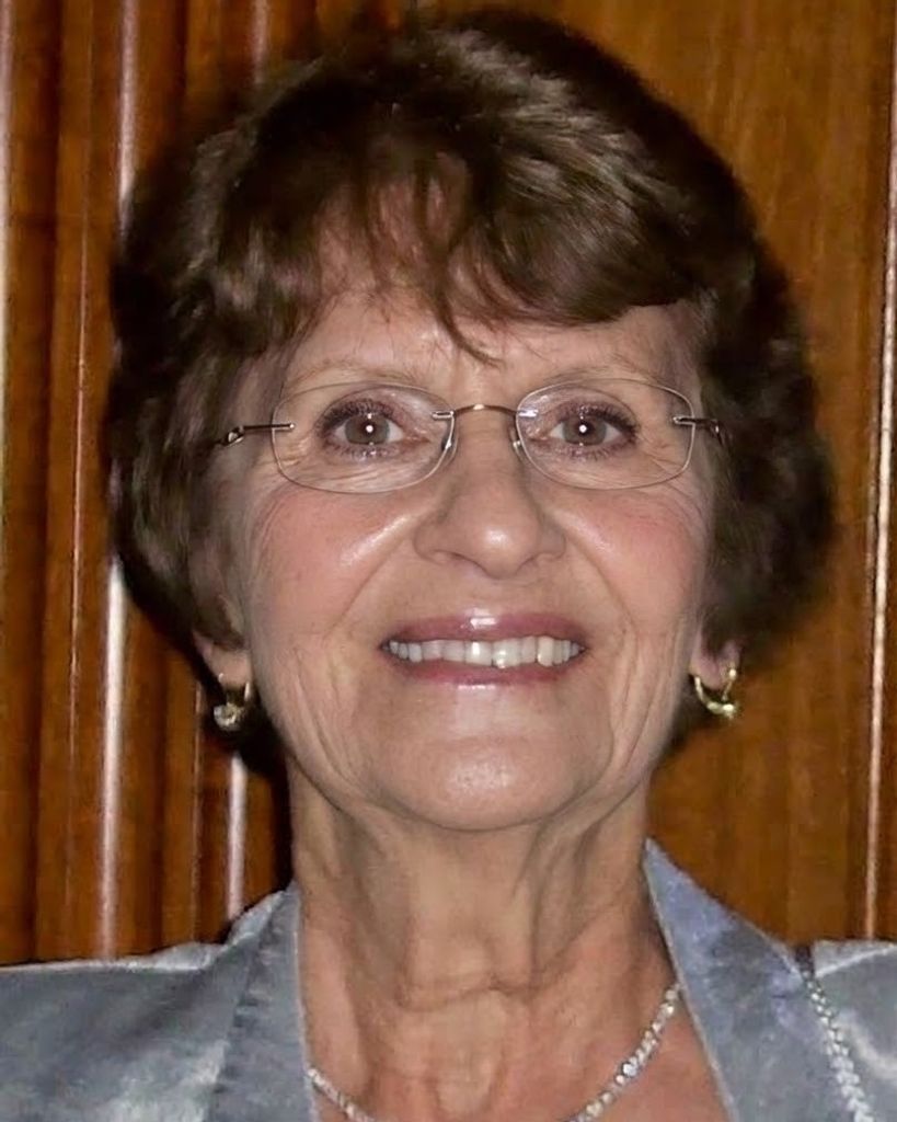 Laura Portosa Profile Photo