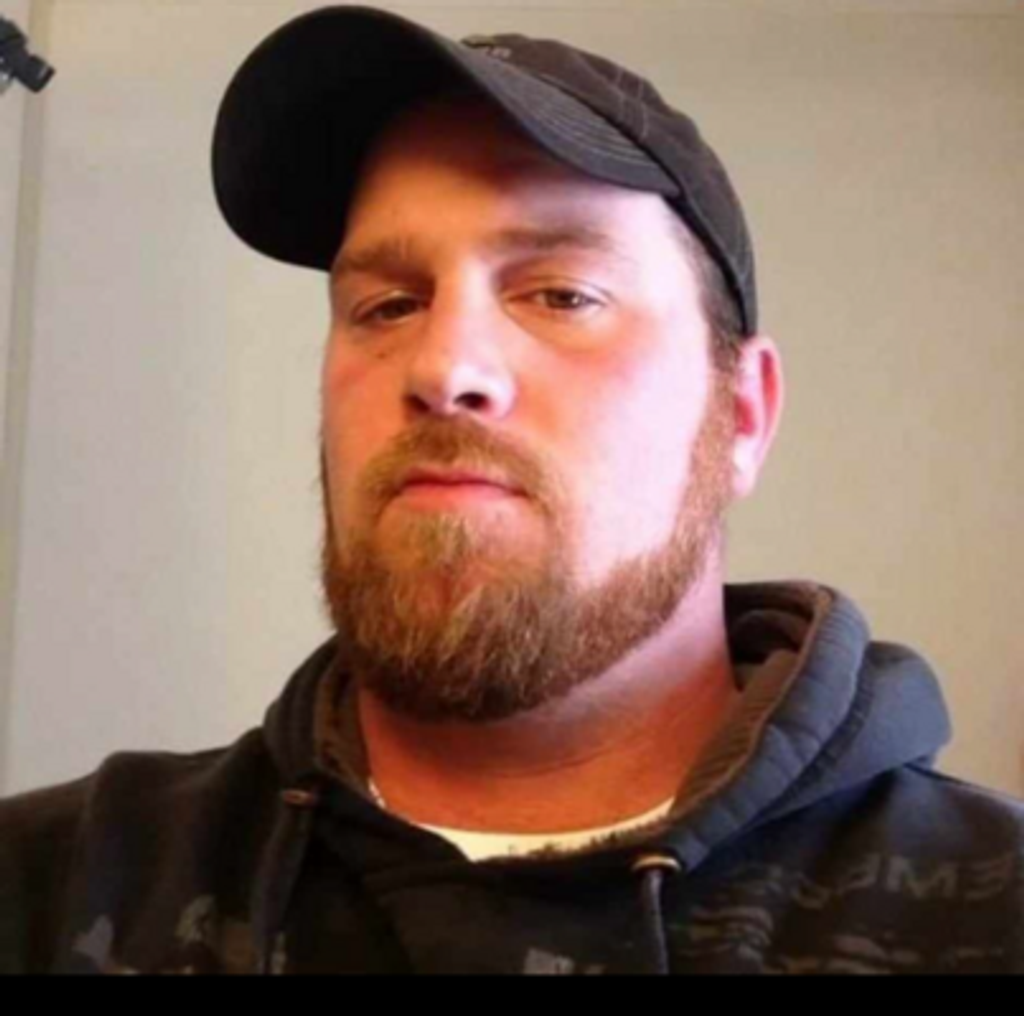 Daniel William Higginbotham Profile Photo