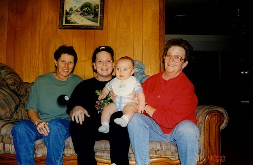 Helen Isbell photo gallery thumbnail 42 of 144