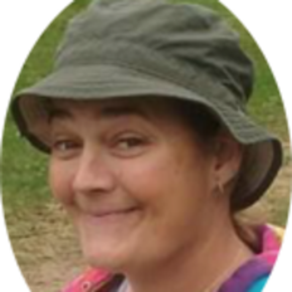 Marie L. Robertson (Robertson)