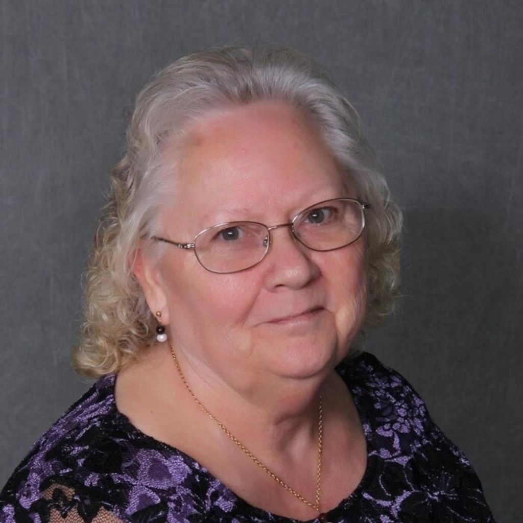 Nina W. (Knott)  Prushinski