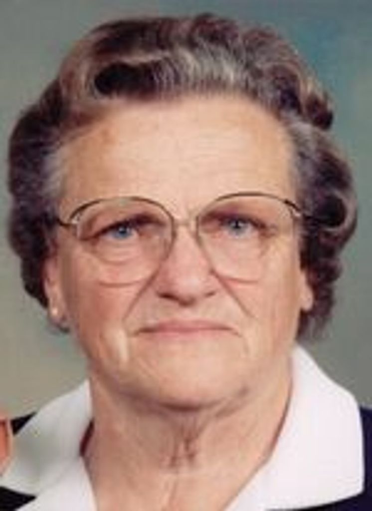 Doris M Sweeney
