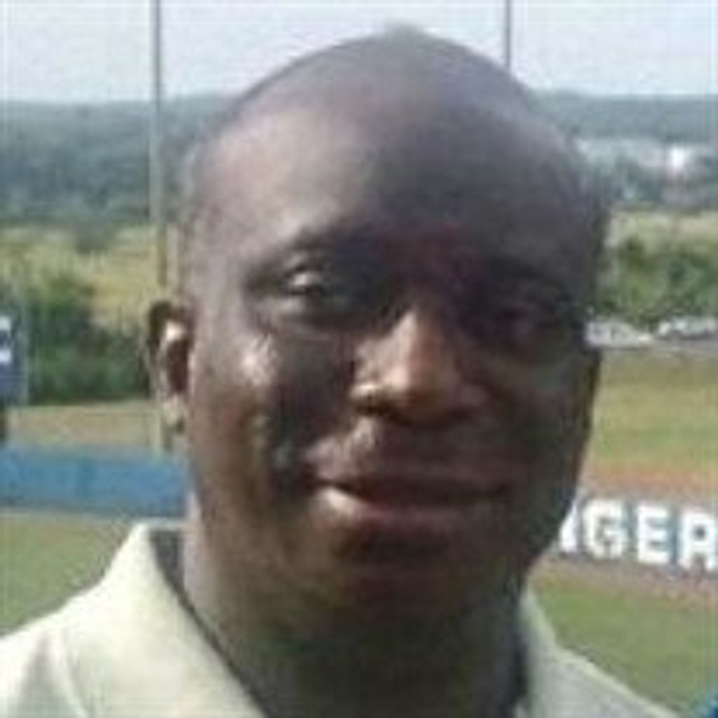 Leslie  Olubumi Thomas