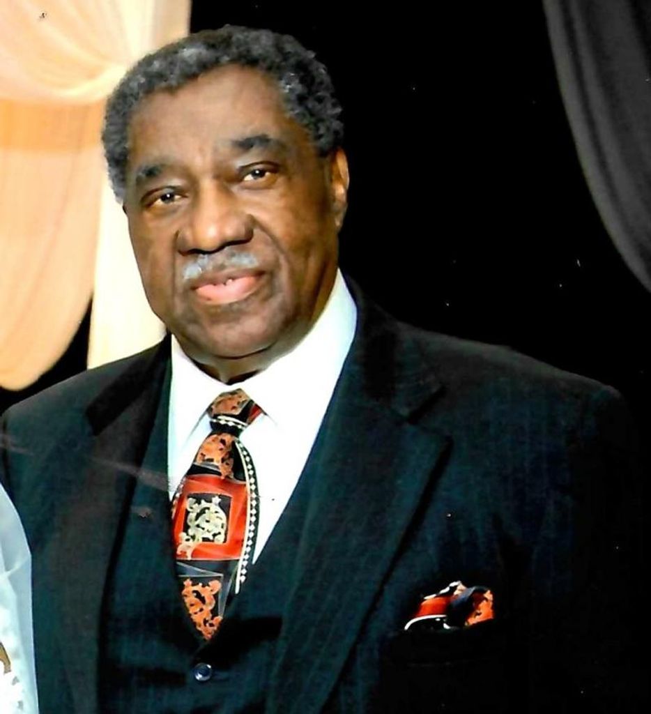 Nathaniel Walker Profile Photo