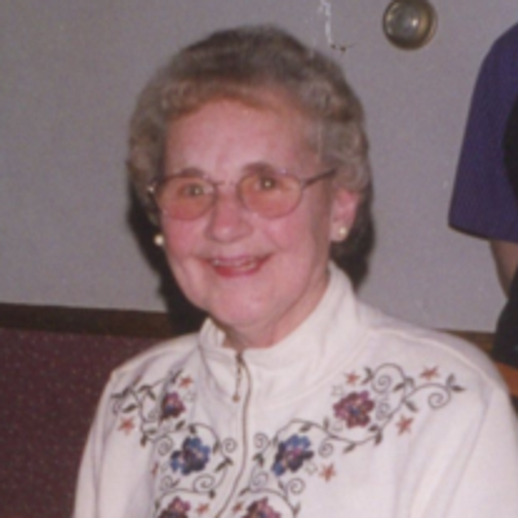 Roberta MacLean Brackett Profile Photo