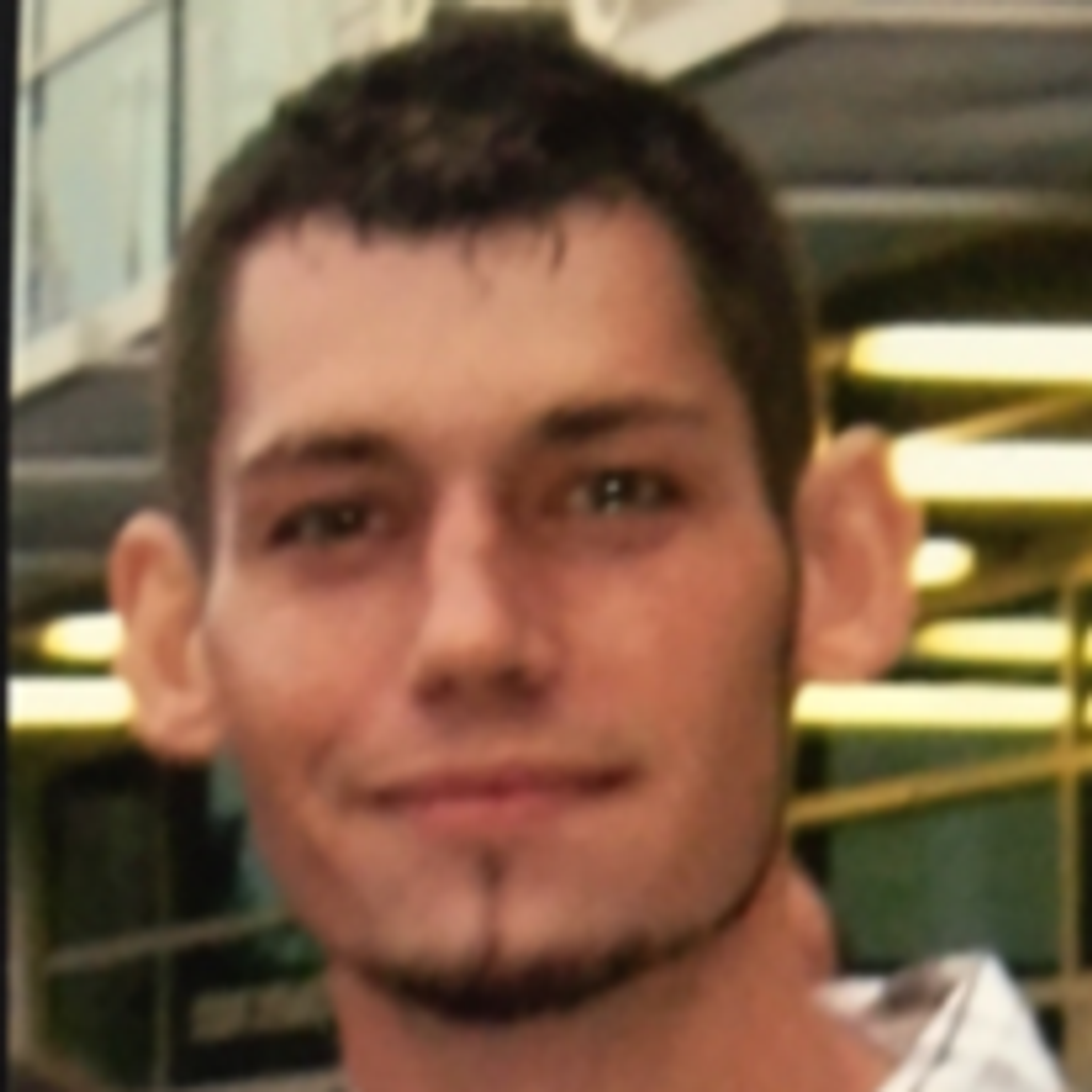 Gary  Lee  Lloyd