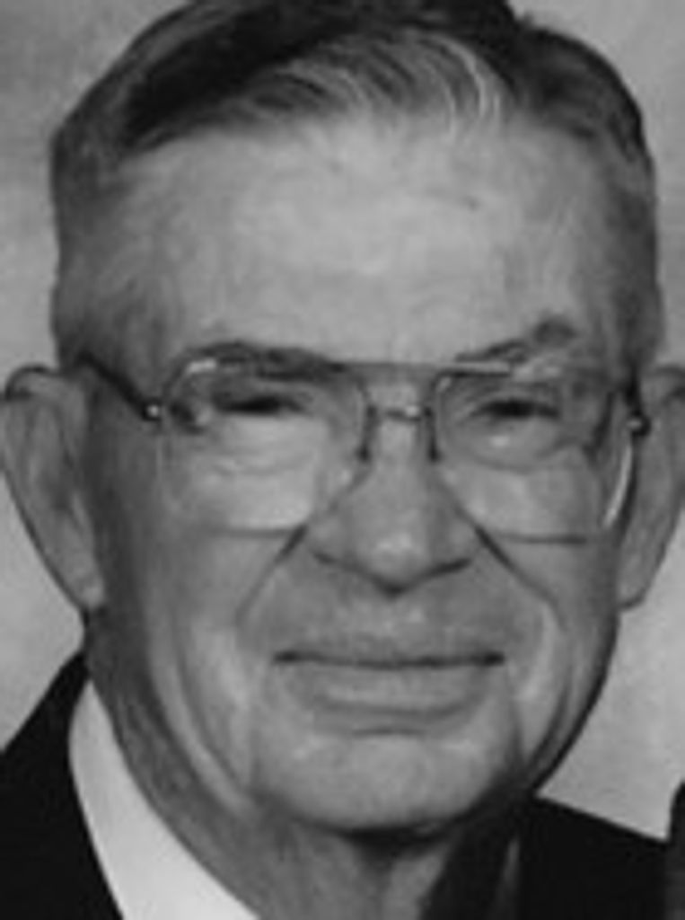 Robert "Bob" Alvis