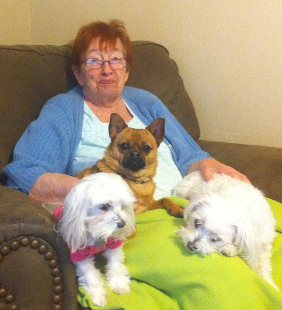 Mackay, Ruth