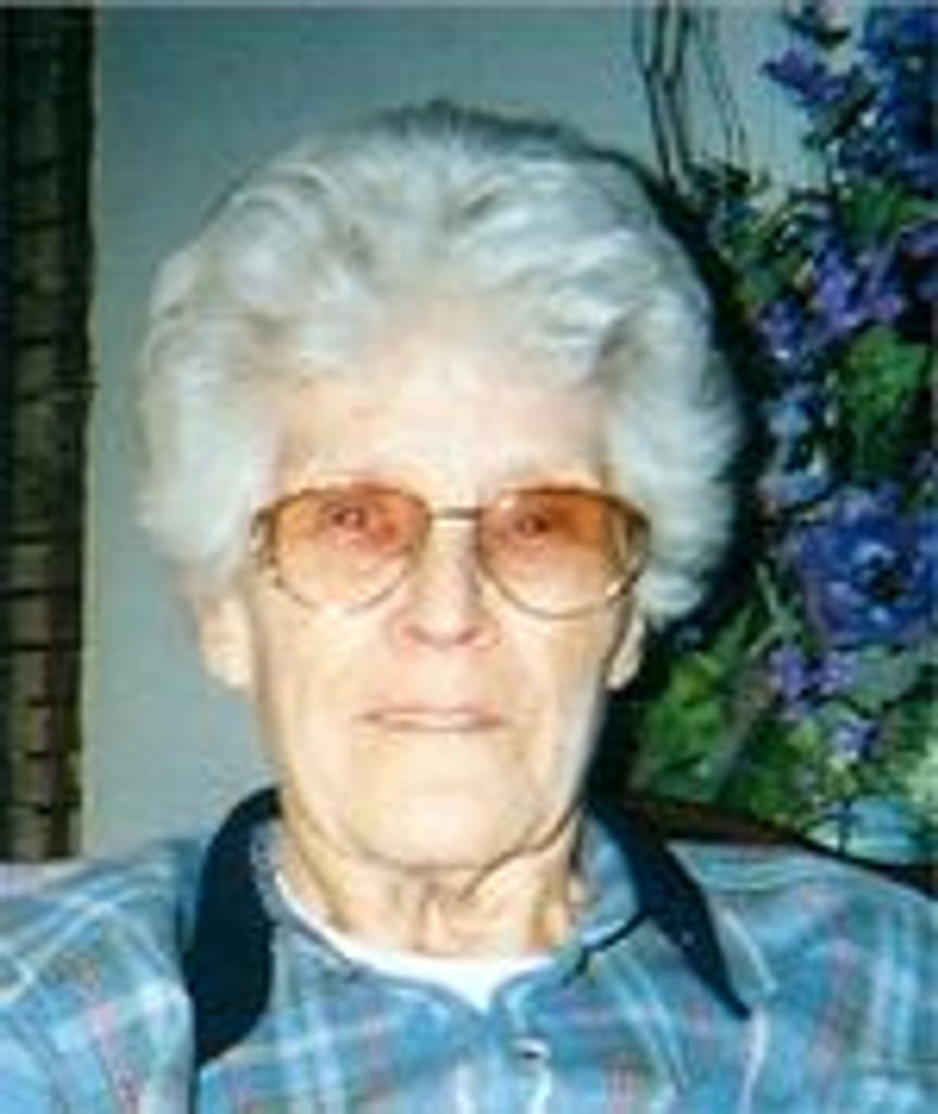 Lois Lavern Trettenero