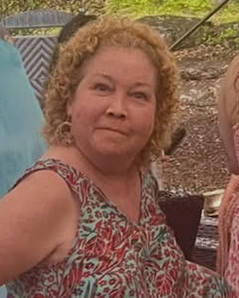 Lisa M. Edwards Profile Photo