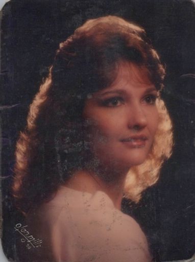 Kelly  Gore Hartupee photo gallery thumbnail 19 of 56