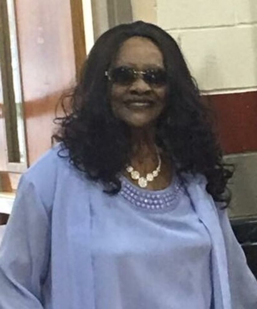 Sister Inece "Lil Sylvia" Haulsey Gibson Profile Photo