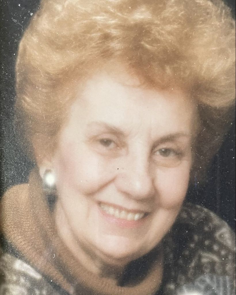 Gloria (Centolella) DiMare